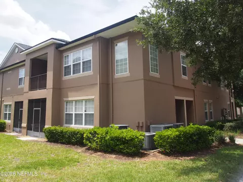 12301 Kernan Forest Blvd #2402, Jacksonville, FL 32225