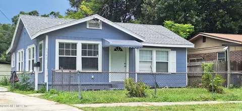 3542 Division St, Jacksonville, FL 32254