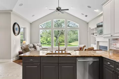 Kitchen - 649 Treehouse Cir, Saint Augustine, FL 32095 photo 4 of 10