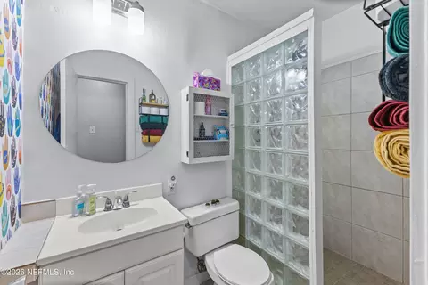 Bath - 2824 N Second St, Saint Augustine, FL 32084 photo 2 of 4