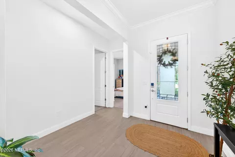 Entry Way - 241 Dosel Ln, Saint Augustine, FL 32095 photo 2 of 4