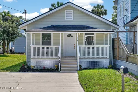 255 Riberia St, Saint Augustine, FL 32084 photo 1
