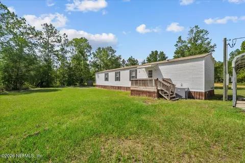 174 Union Ave, Interlachen, FL 32148 photo 8
