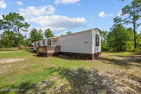 174 Union Ave, Interlachen, FL 32148 photo 4