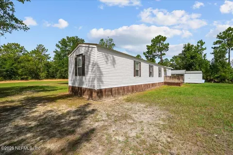 174 Union Ave, Interlachen, FL 32148 photo 5