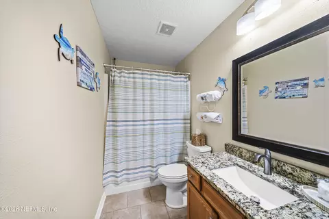 Bath - 76170 Long Leaf Loop, Yulee, FL 32097 photo 4 of 4
