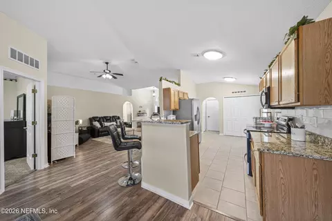 Kitchen - 76170 Long Leaf Loop, Yulee, FL 32097 photo 4 of 4