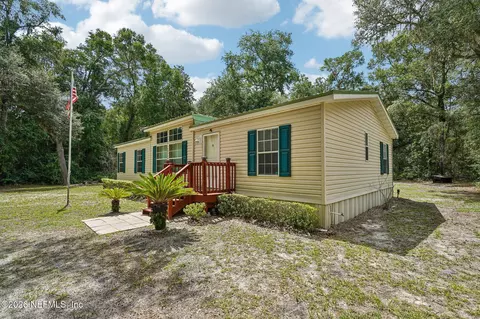 403 E Indiana St, Florahome, FL 32140 photo 3