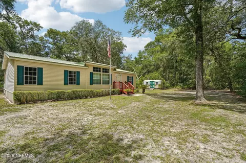 403 E Indiana St, Florahome, FL 32140 photo 5