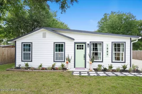 1889 Faye Rd, Jacksonville, FL 32218