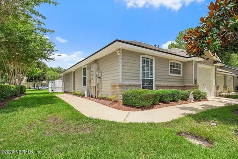 400 N Steel Bridge Rd #1, Saint Johns, FL 32259