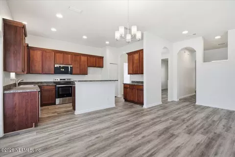 Entry Way - 508 N Tree Garden Dr, Saint Augustine, FL 32086 photo 1 of 2