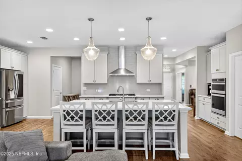 Kitchen - 243 Marquesa Cir, Saint Johns, FL 32259 photo 3 of 7