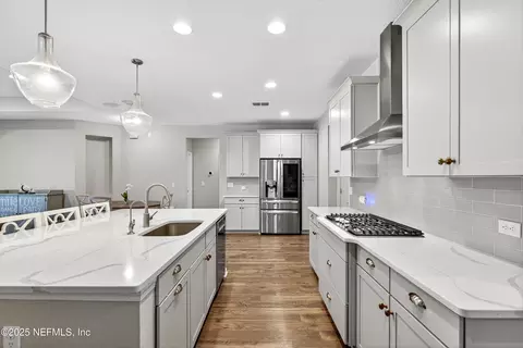 Kitchen - 243 Marquesa Cir, Saint Johns, FL 32259 photo 2 of 7
