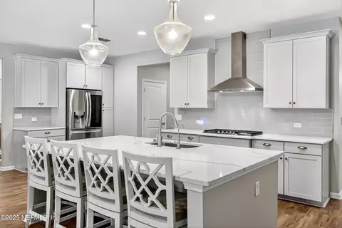 Kitchen - 243 Marquesa Cir, Saint Johns, FL 32259 photo 4 of 7