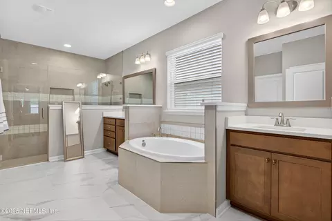 Bath - 243 Marquesa Cir, Saint Johns, FL 32259 photo 1 of 4