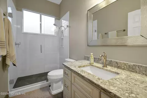 Bath - 513 Wetherby Ln, Saint Augustine, FL 32092 photo 5 of 8