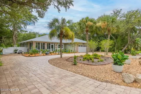 Exterior - 405 Fifth St, Saint Augustine, FL 32084 photo 1 of 11