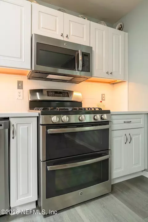 Kitchen - 405 Fifth St, Saint Augustine, FL 32084 photo 2 of 3