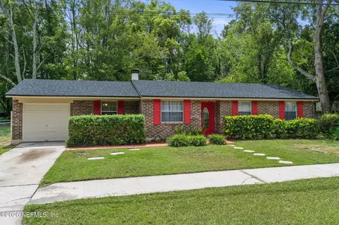 7322 Sharbeth Dr S, Jacksonville, FL 32210