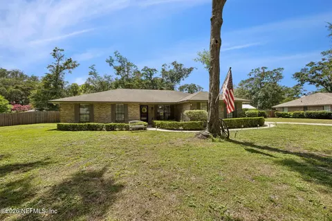 11166 Woodelm Dr E, Jacksonville, FL 32218