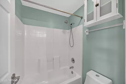 Bath - 1493 Greyfield Dr, Saint Augustine, FL 32092 photo 4 of 6