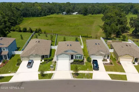 2766 Oak Stream Dr, Green Cove Springs, FL 32043