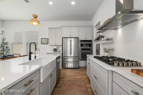 Kitchen - 3951 Myrtle St, Saint Augustine, FL 32084 photo 4 of 4
