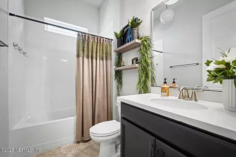 Bath - 80 Atlas Dr, Saint Augustine, FL 32092 photo 1 of 2