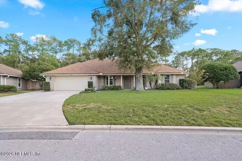 702 Willoughby Ct, Jacksonville, FL 32225
