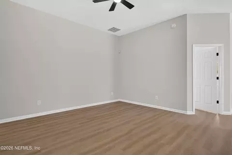 Living - 224 Pine Arbor Cir, Saint Augustine, FL 32084 photo 3 of 6