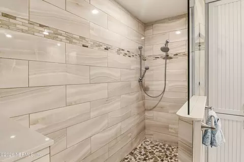 Bath - 3369 Kings Rd S, Saint Augustine, FL 32086 photo 4 of 7