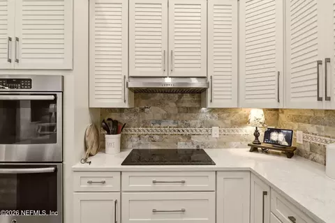 Kitchen - 3369 Kings Rd S, Saint Augustine, FL 32086 photo 5 of 6