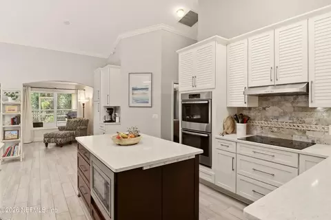 Kitchen - 3369 Kings Rd S, Saint Augustine, FL 32086 photo 4 of 6