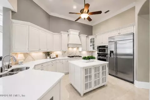 Kitchen - 1160 Registry Blvd, Saint Augustine, FL 32092 photo 5 of 6