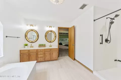Bath - 2905 Joe Ashton Rd, Saint Augustine, FL 32092 photo 4 of 4