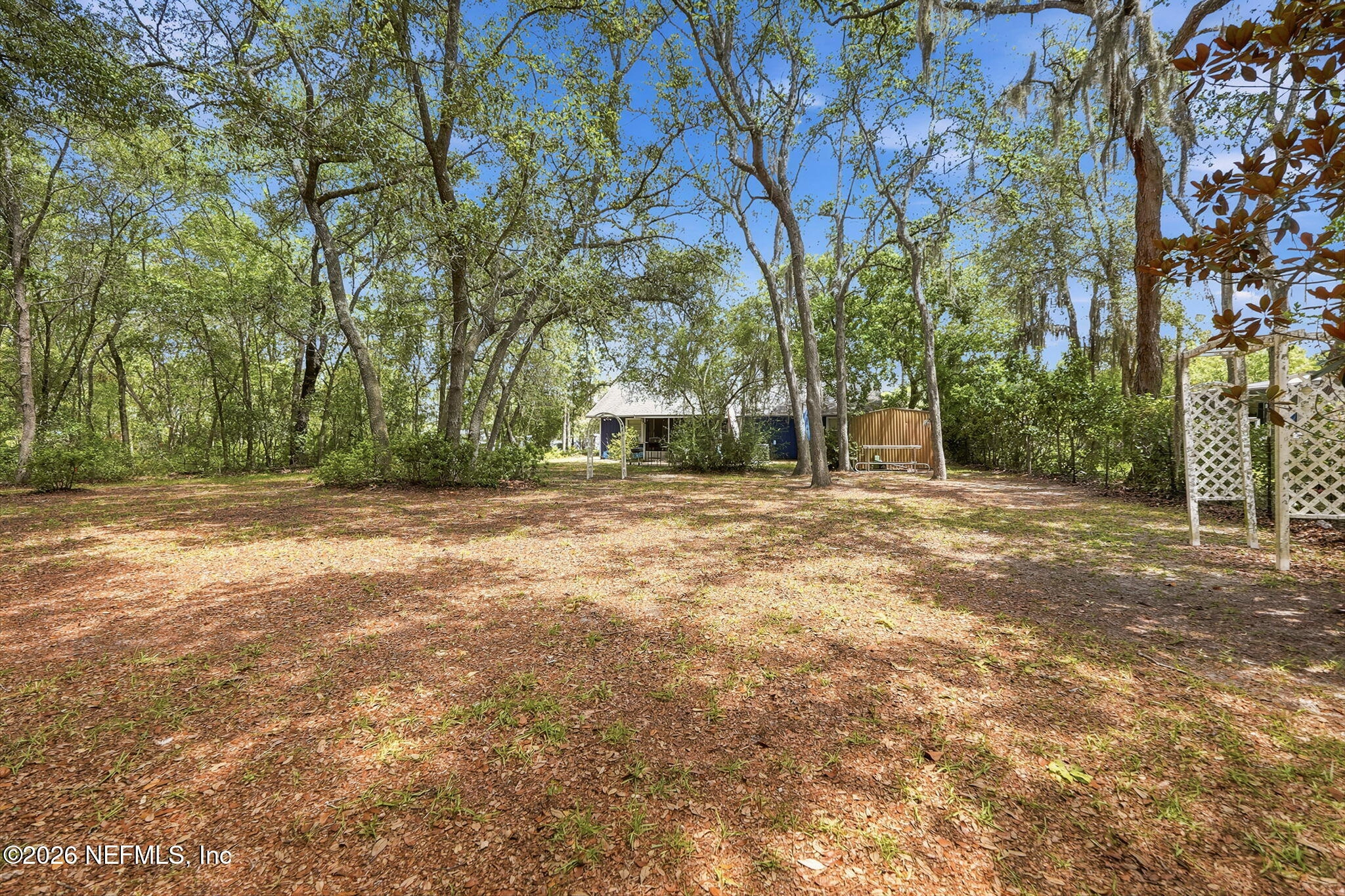 Exterior - 209 Scott St, Interlachen, FL 32148 photo 7 of 7