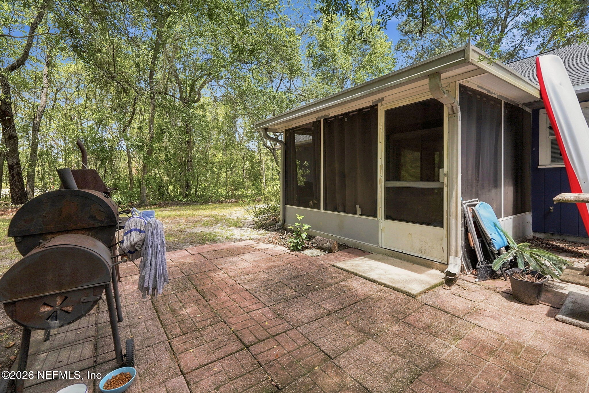 Exterior - 209 Scott St, Interlachen, FL 32148 photo 3 of 7