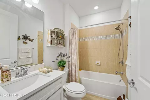 Bath - 169 Hickory Pine Dr, Saint Augustine, FL 32092 photo 2 of 2