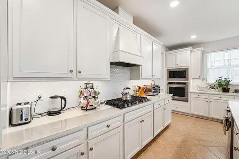 Kitchen - 169 Hickory Pine Dr, Saint Augustine, FL 32092 photo 5 of 7