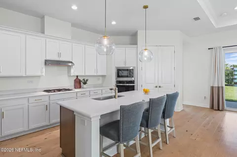 Kitchen - 578 Courtney Chase Dr, Saint Augustine, FL 32092 photo 2 of 5