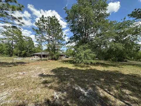 Exterior - 2400 Range Line Rd, Middleburg, FL 32068 photo 1 of 2