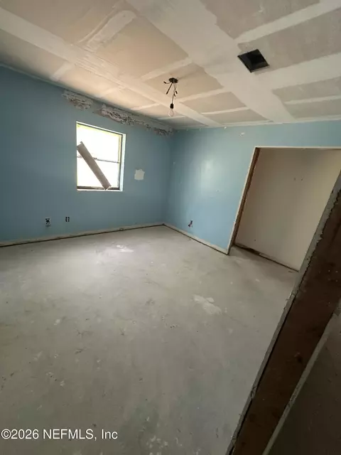 Bedroom - 2400 Range Line Rd, Middleburg, FL 32068 photo 1 of 3