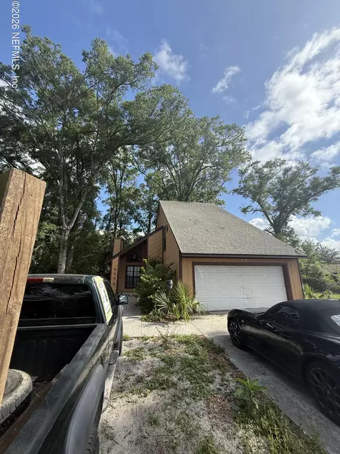 8445 Alderman Rd, Jacksonville, FL 32211