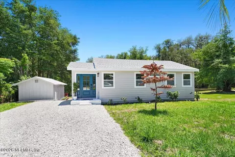 821 S 14th St, Palatka, FL 32177