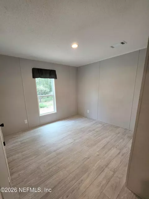 308 Wilson Dr, Interlachen, FL 32148 photo 8