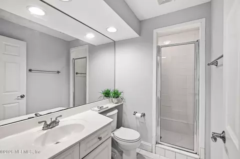 Bath - 355 N Shore Cir #1332, Saint Augustine, FL 32092 photo 3 of 5