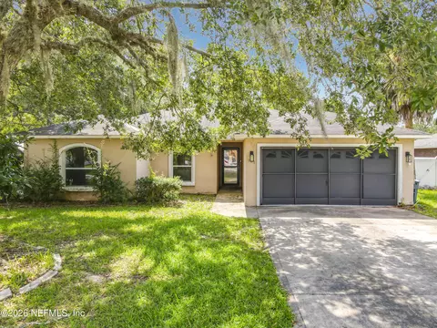121 Whippoorwill Dr, Palm Coast, FL 32164