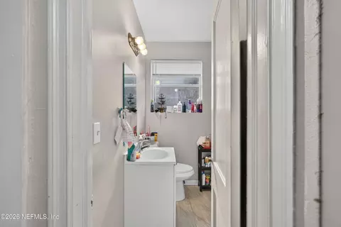 Bath - 3107 Post St, Jacksonville, FL 32205 photo 1 of 4