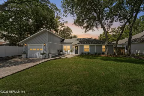 1206 17th St N, Jacksonville Beach, FL 32250